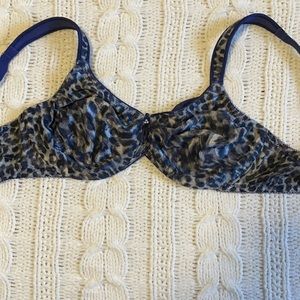 Wacoal women’s awareness 36C underwire bra